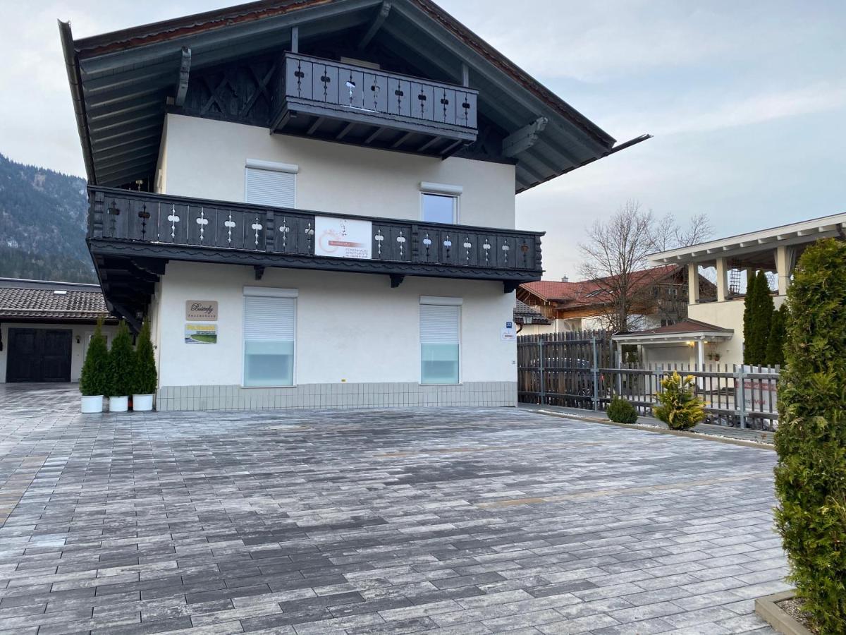 Ferienhaus Butterfly Garmisch-Partenkirchen Exteriér fotografie