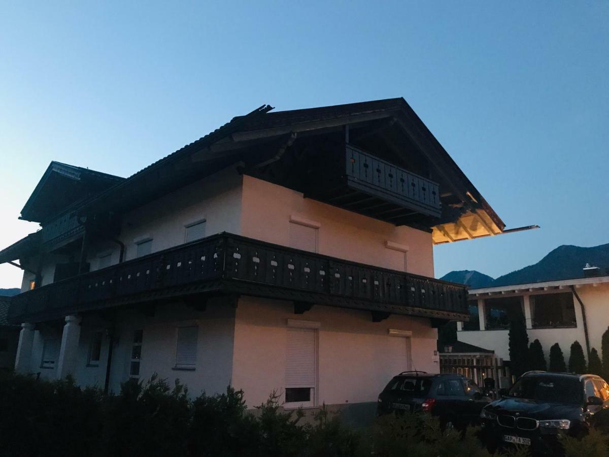 Ferienhaus Butterfly Garmisch-Partenkirchen Exteriér fotografie
